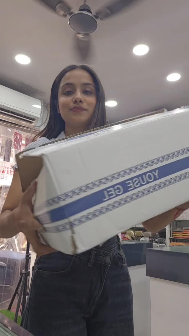 A Youse Gel master box at the Kavita Traders counter