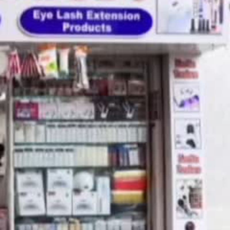 The eyelash extension counter at Kavita Traders